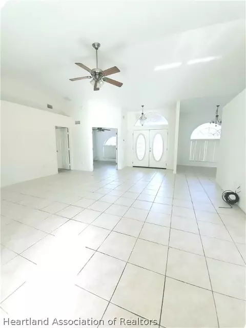 7809 Maya Ct, Sebring, FL 33876 photo 2