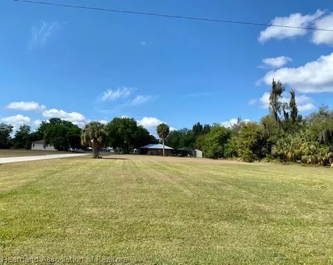 6117 Pebble Ln, Sebring, FL 33876 photo 1