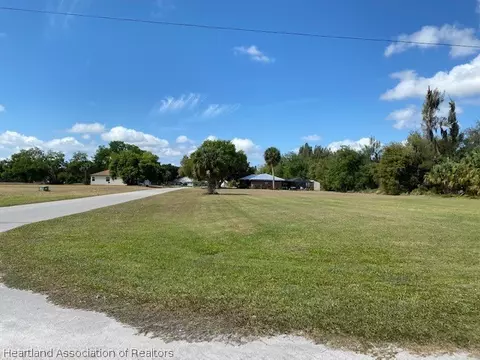 6117 Pebble Ln, Sebring, FL 33876 photo 2