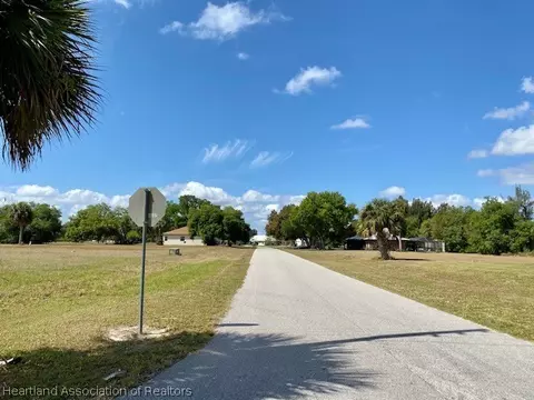 6117 Pebble Ln, Sebring, FL 33876 photo 4