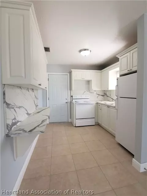 4517 Sebring Lakes Blvd, Sebring, FL 33875 photo 6