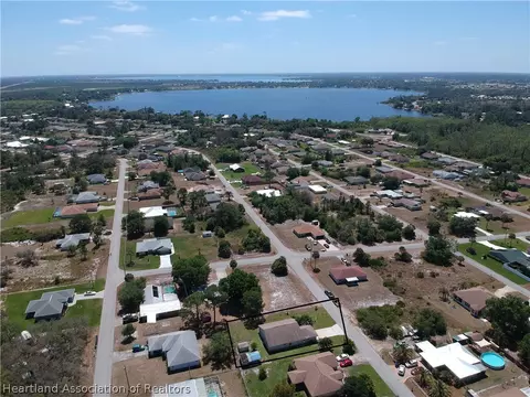 4902 Mackerel Dr, Sebring, FL 33870 photo 2