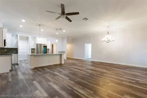 4510 Calatrava Ave, Sebring, FL 33872 photo 6