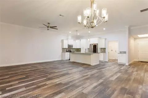 4510 Calatrava Ave, Sebring, FL 33872 photo 8