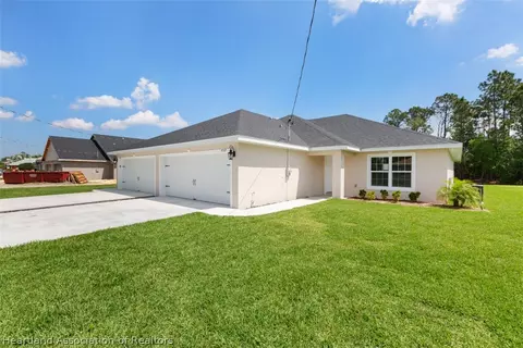 4512 Calatrava Ave, Sebring, FL 33872 photo 6