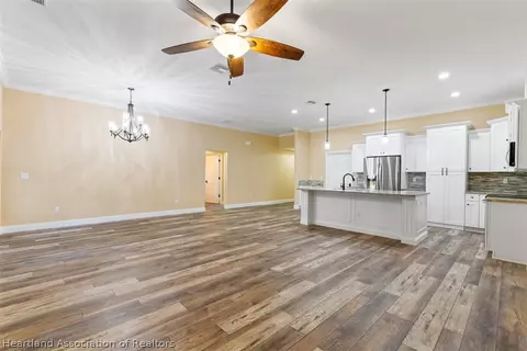 4512 Calatrava Ave, Sebring, FL 33872 photo 13