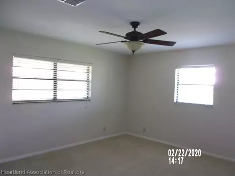 725 Golfside Ln, Sebring, FL 33870 photo 8