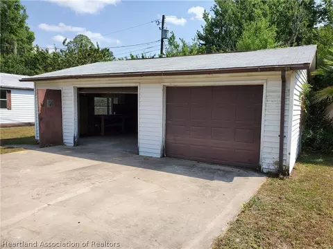 911 Grey Fox Ave, Sebring, FL 33875 photo 5
