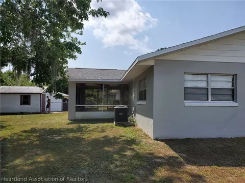 911 Grey Fox Ave, Sebring, FL 33875 photo 21