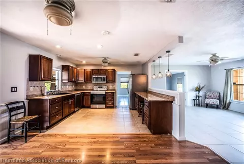 2817 Summit Dr, Sebring, FL 33870 photo 8