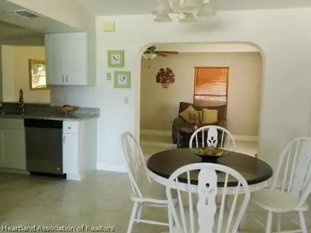 3928 Thunderbird Hill Cir, Sebring, FL 33872 photo 9