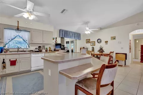 4506 Whiting Dr, Sebring, FL 33870 photo 8