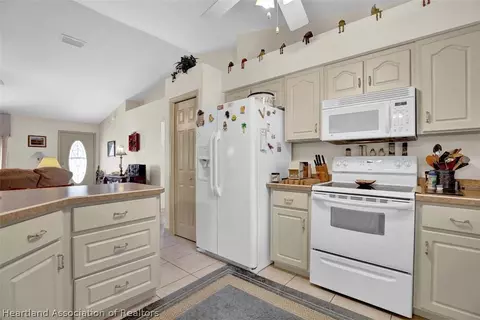 4506 Whiting Dr, Sebring, FL 33870 photo 11
