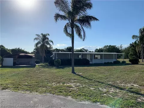 3101 Devon Ct, Sebring, FL 33870 photo 2
