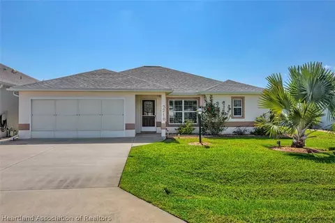 3218 Pointe Ave, Sebring, FL 33872 photo 1