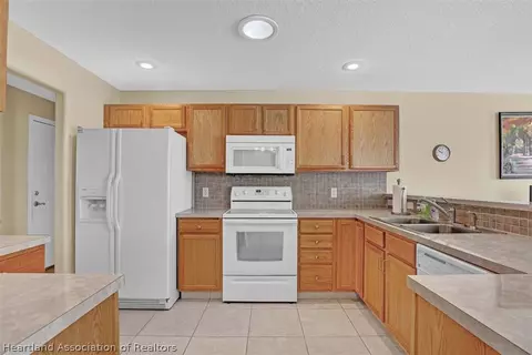 3218 Pointe Ave, Sebring, FL 33872 photo 4
