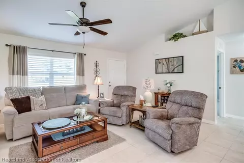 148 Friendly Cir, Sebring, FL 33876 photo 6