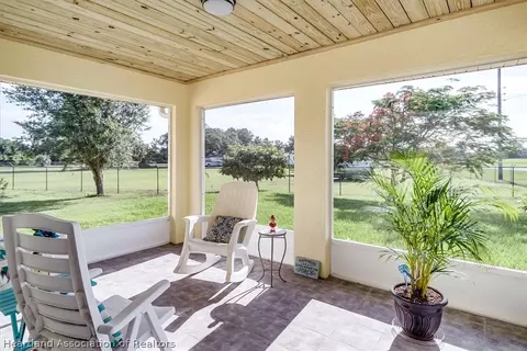 148 Friendly Cir, Sebring, FL 33876 photo 13