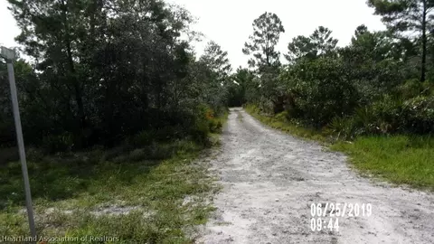 1005 Chapman Ln, Sebring, FL 33875 photo 4