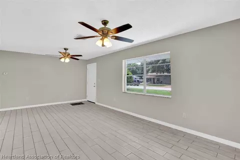 2703 King Dr, Sebring, FL 33870 photo 15