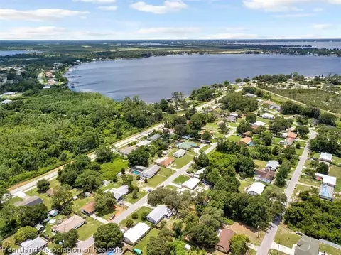 2703 King Dr, Sebring, FL 33870 photo 4