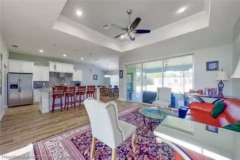 4613 Myrtle Beach Dr, Sebring, FL 33872 photo 2