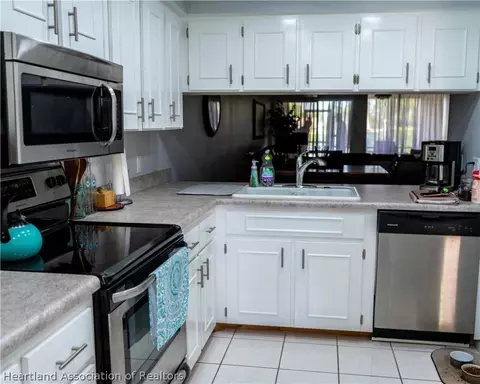 3913 Edgewater Dr, Sebring, FL 33872 photo 6