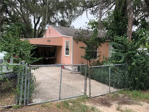 4716 7th St, Sebring, FL 33870 photo 2