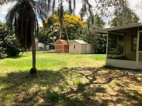 2417 Avalon Rd, Sebring, FL 33870 photo 2