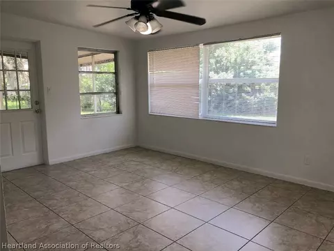 2417 Avalon Rd, Sebring, FL 33870 photo 4