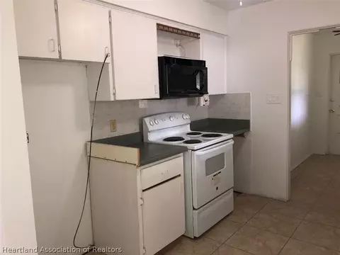 2417 Avalon Rd, Sebring, FL 33870 photo 6