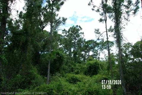 5409 Lake Haven Blvd, Sebring, FL 33875 photo 9