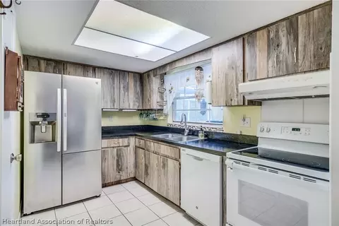 13717 Ruby Ter, Sebring, FL 33875 photo 3