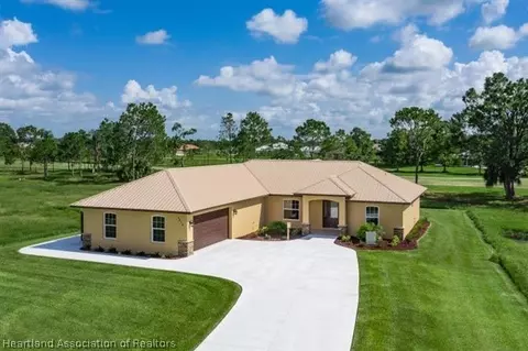 6413 Bridgeview Dr, Sebring, FL 33876 photo 1