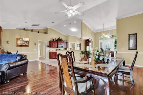 4618 Whiting Dr, Sebring, FL 33870 photo 9
