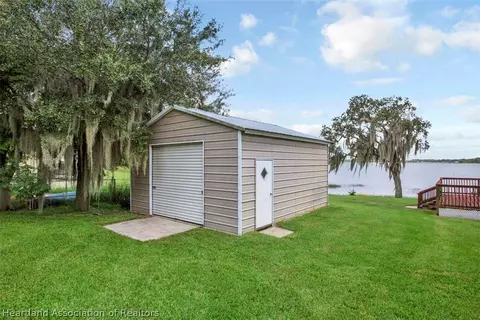 119 Earls Ct, Sebring, FL 33870 photo 8