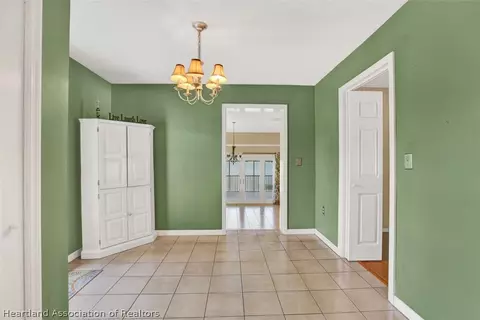 119 Earls Ct, Sebring, FL 33870 photo 11