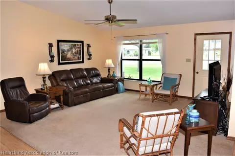 222 Thrush Ave, Sebring, FL 33870 photo 6