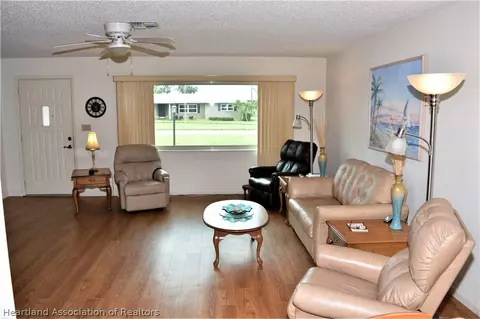 1321 Killarney Dr, Sebring, FL 33870 photo 6