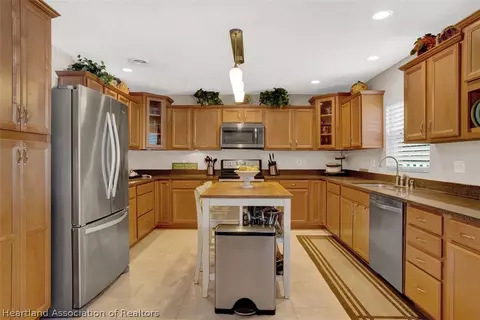 3333 Golfview Rd, Sebring, FL 33875 photo 8