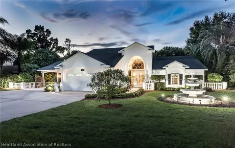 1141 Lakeview Dr, Sebring, FL 33870 photo 1