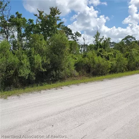 505 Moss Rd, Venus, FL 33960 photo 4