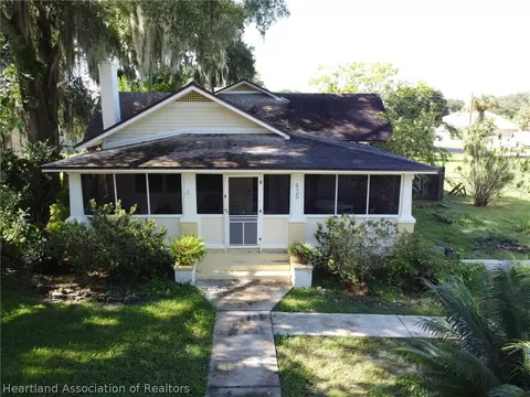 425 Rose Ave, Sebring, FL 33870 photo 1