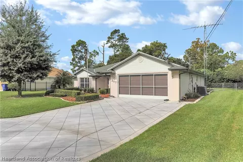 207 Comet Ter, Sebring, FL 33872 photo 22