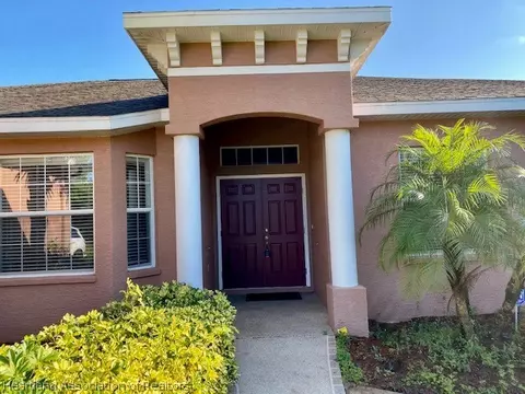 5015 San Ignacio Dr, Sebring, FL 33872 photo 2