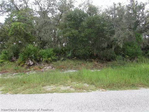 4660 Shad Dr, Sebring, FL 33870 photo 1