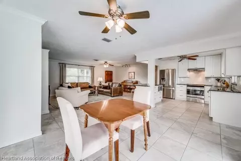 209 Prado Ct, Sebring, FL 33876 photo 16