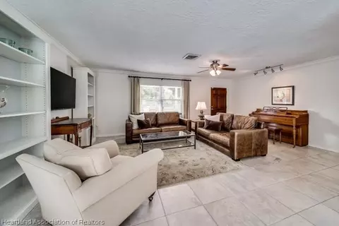 209 Prado Ct, Sebring, FL 33876 photo 12