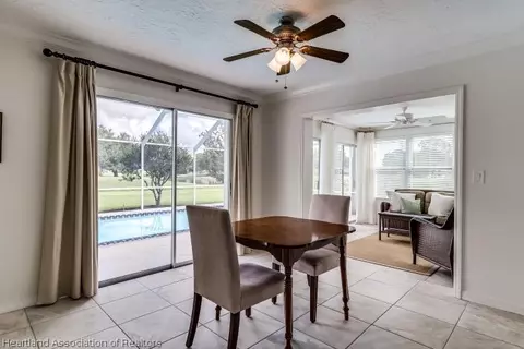 209 Prado Ct, Sebring, FL 33876 photo 9
