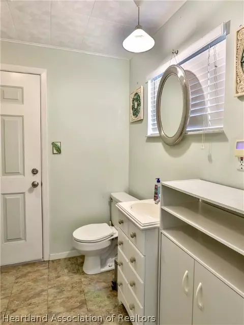 1103 E Dinner Lake Dr, Sebring, FL 33870 photo 13
